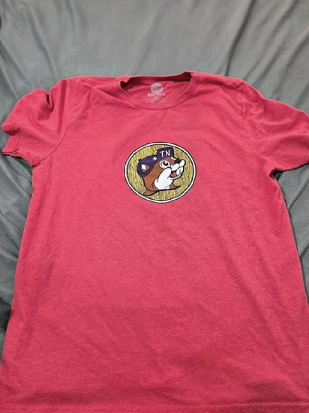 Buc-ee's Tennessee Guitar T-Shirt Red XL